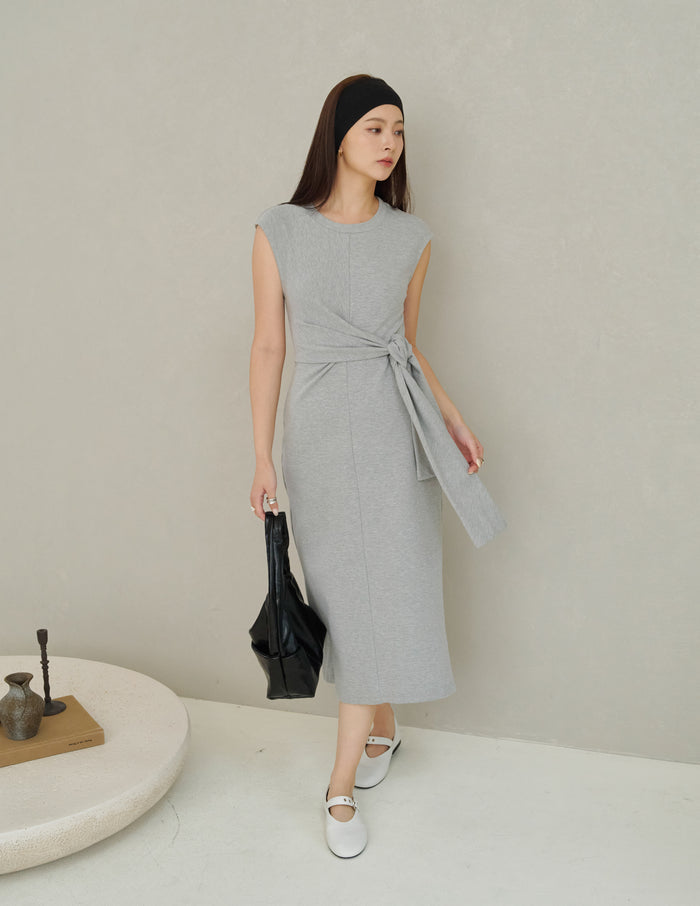 Kathy Tie Waist Midi Dress in Grey