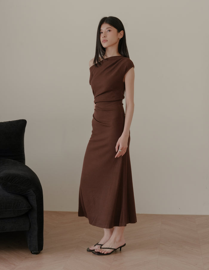 Louise Ruched Knit Dress in Brown