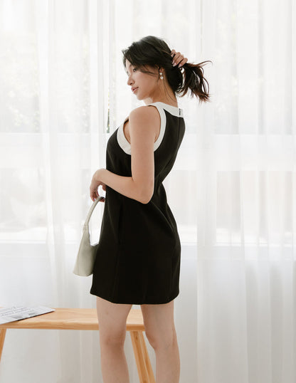 Lyla Contrast Trim Dress in Black