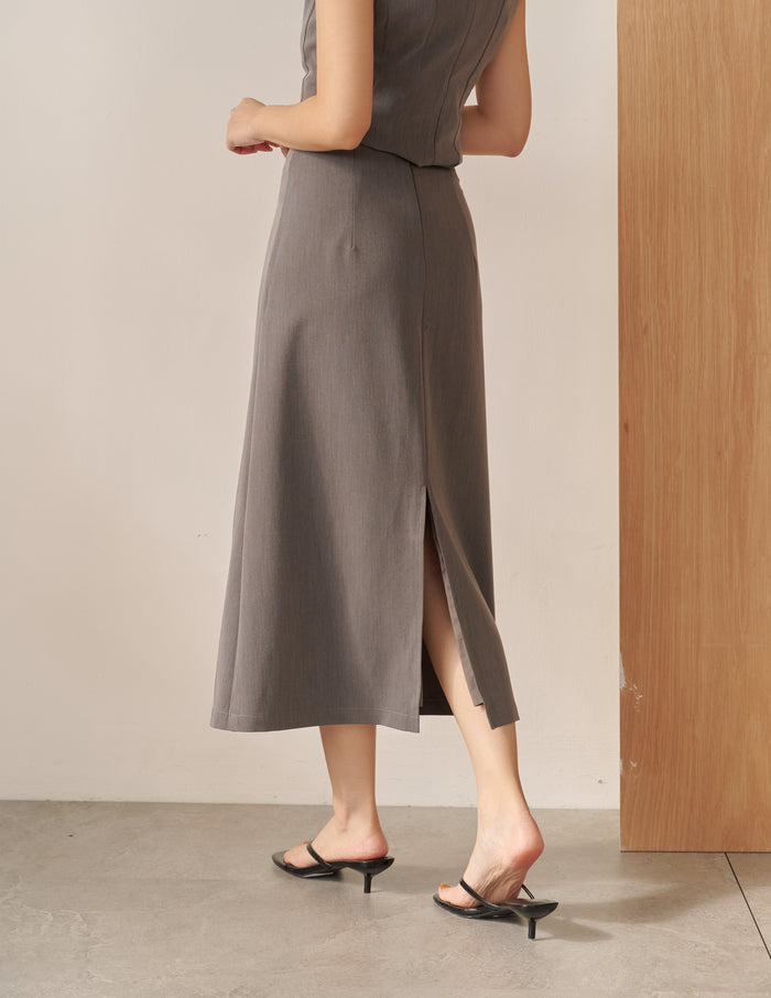 Madison Midi Skirt in Grey