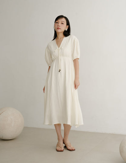 Millie Muslin Midi Dress in Ivory