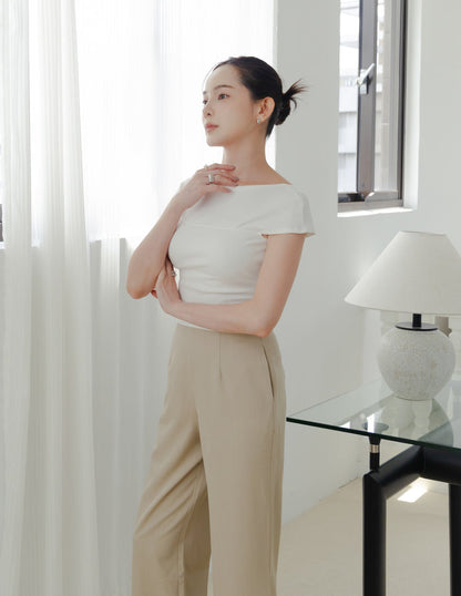 Moxie Reversible Top in White