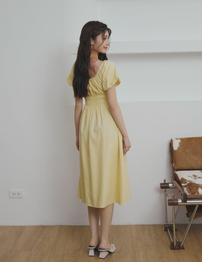 Stefanie Shirred Midi Dress in Yellow