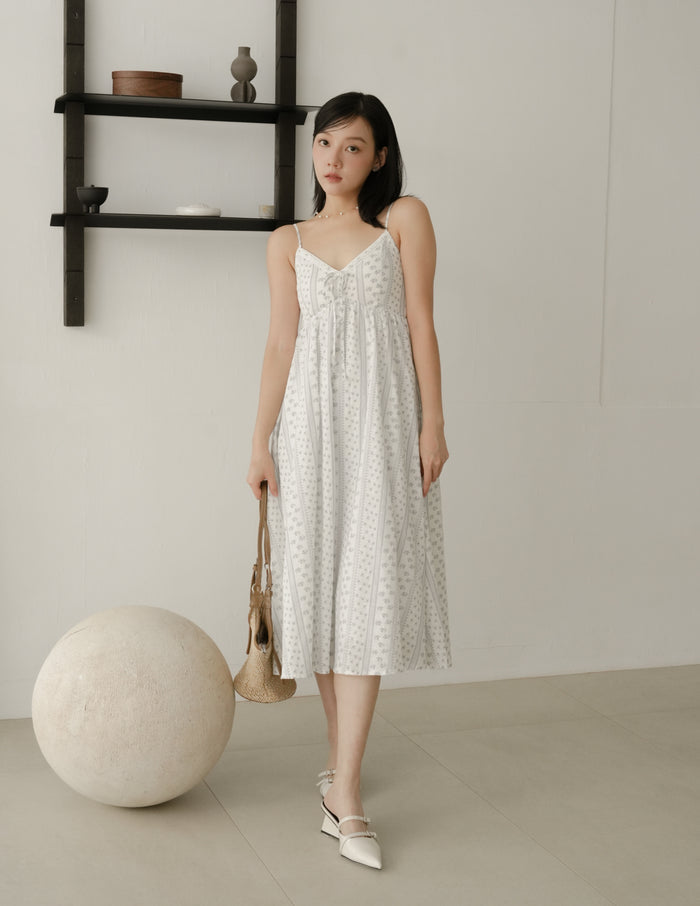 Thalia Lace Ribbon Midi Dress in Floral