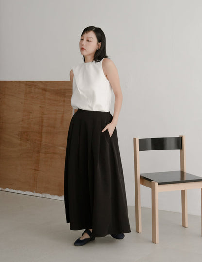 Willow Maxi Skirt in Black