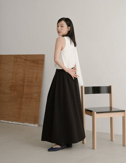 Willow Maxi Skirt in Black