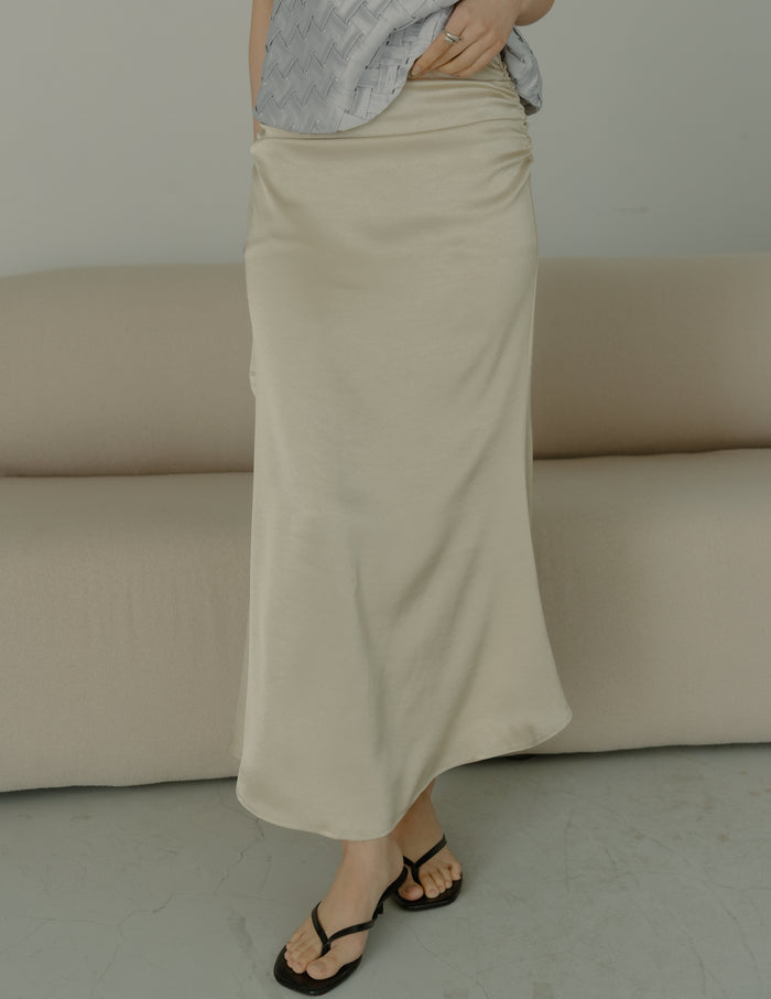 Zahra Ruched Satin Skirt in Champagne